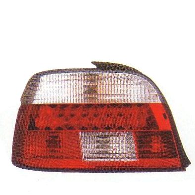 画像1: E39 セダン 2001〜 クリスタルクリアー/レッド LEDテールランプ T-2